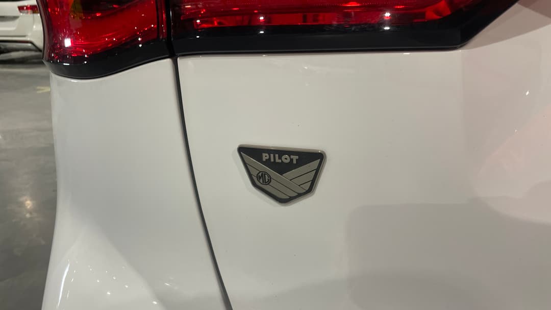 2022 MG HS Core, Automatic, 68670 km, Badge (Boot Left Side)