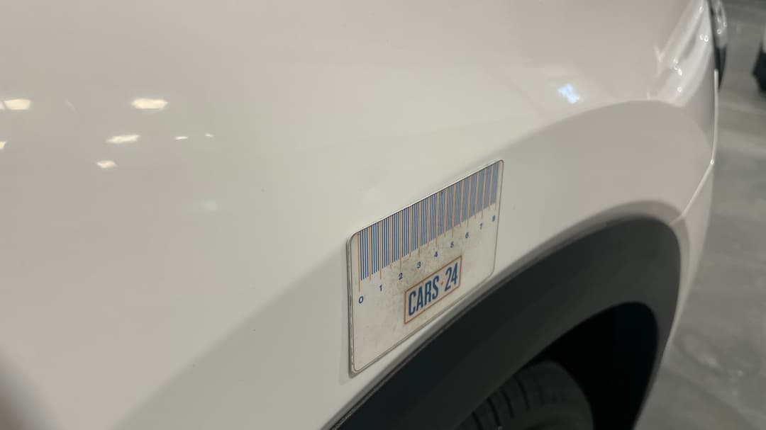 2022 MG HS Core, Automatic, 68670 km, Quarter Panel Front RHS Guard Dent