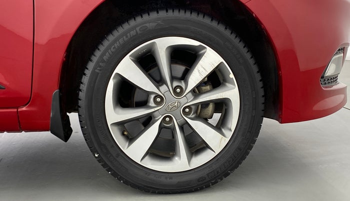 2014 Hyundai Elite i20 SPORTZ (O) 1.2, Petrol, Manual, 80,776 km, Right Front Wheel