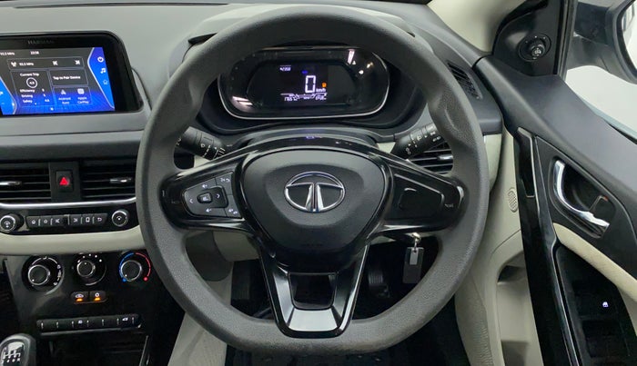 2021 Tata NEXON XZ 1.2, Petrol, Manual, 17,657 km, Steering Wheel Close Up