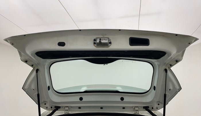 2021 Tata NEXON XZ 1.2, Petrol, Manual, 17,657 km, Boot Door Open
