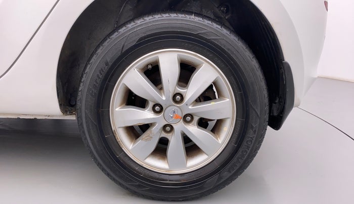 2013 Hyundai i20 SPORTZ 1.4 CRDI, Diesel, Manual, 91,676 km, Left Rear Wheel