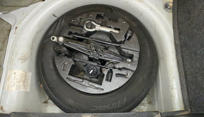 2015 Volkswagen Polo TRENDLINE 1.2L PETROL, Petrol, Manual, 29,771 km, Spare Tyre