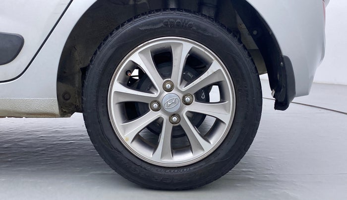 2016 Hyundai Grand i10 ASTA 1.2 (O) VTVT, Petrol, Manual, 29,637 km, Left Rear Wheel