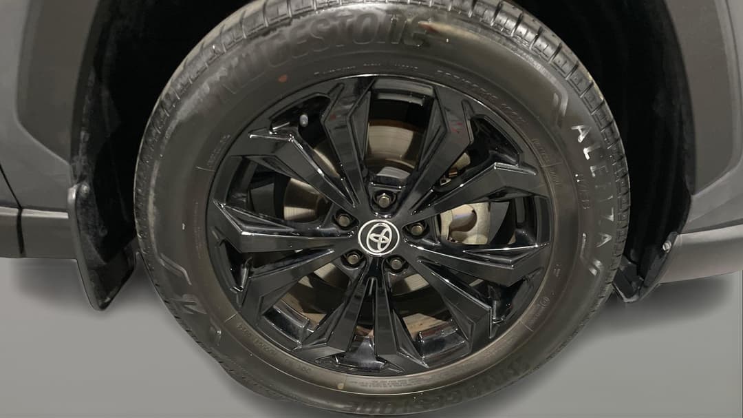 2024 Toyota RAV4 Cruiser (AWD) Hybrid, Automatic, 32935 km, Right Front Wheel