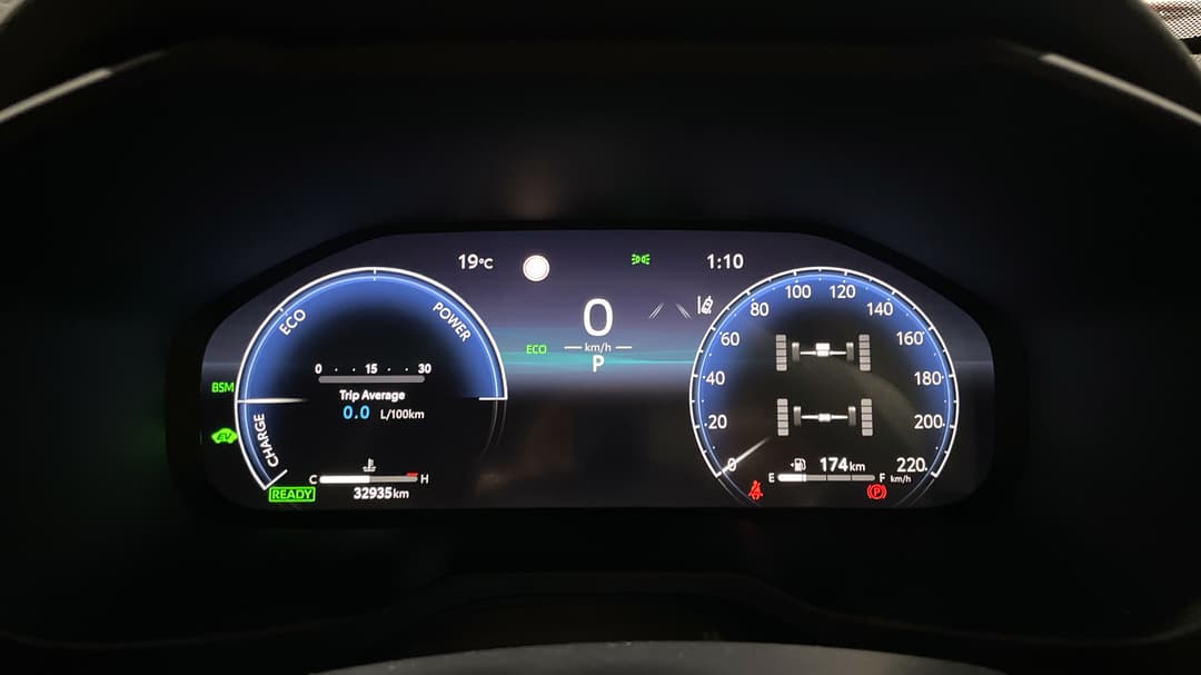 2024 Toyota RAV4 Cruiser (AWD) Hybrid, Automatic, 32935 km, Odometer View
