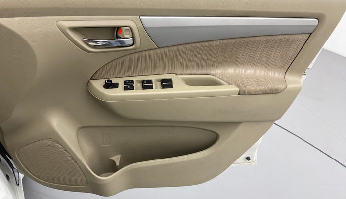 2014 Maruti Ertiga VXI, Petrol, Manual, 37,558 km, Driver Side Door Panels Control