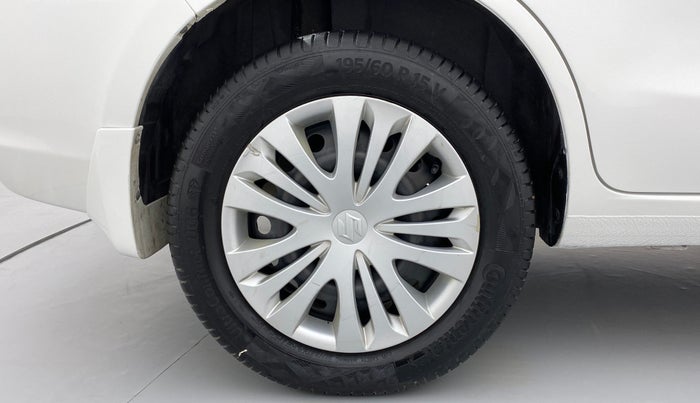 2014 Maruti Ertiga VXI, Petrol, Manual, 37,558 km, Right Rear Wheel