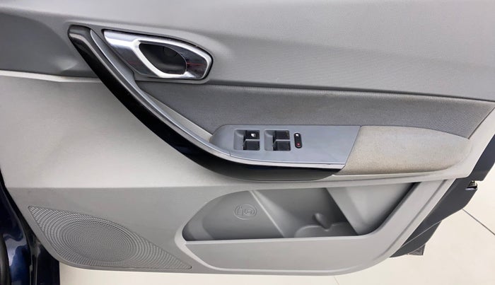 2021 Tata TIGOR XZA PLUS PETROL, Petrol, Automatic, 36,586 km, Driver Side Door Panels Control