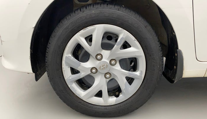 2017 Hyundai Grand i10 MAGNA 1.2 KAPPA VTVT, CNG, Manual, 69,479 km, Left Front Wheel