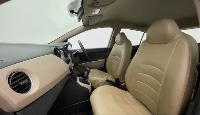 2017 Hyundai Grand i10 MAGNA 1.2 KAPPA VTVT, CNG, Manual, 69,479 km, Right Side Front Door Cabin