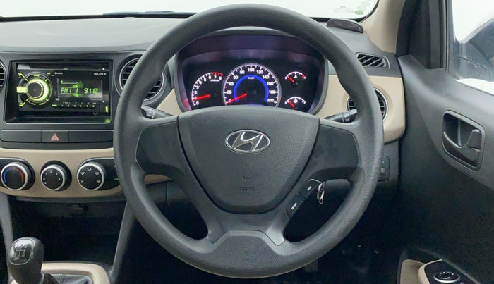 2017 Hyundai Grand i10 MAGNA 1.2 KAPPA VTVT, CNG, Manual, 69,479 km, Steering Wheel Close Up