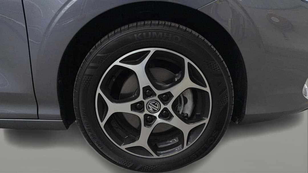 2025 MG Mg3 Essence, Automatic, 5481 km, Right Front Wheel