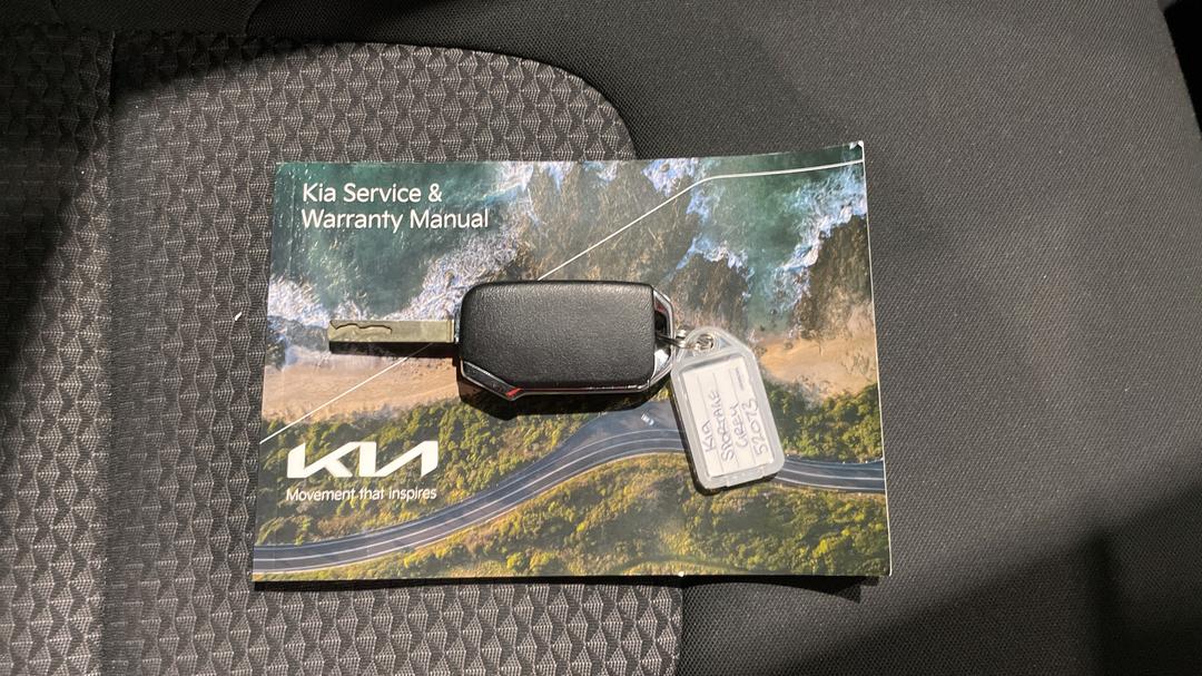 2024 Kia Sportage S (FWD), Automatic, 54389 km, Key Close-up