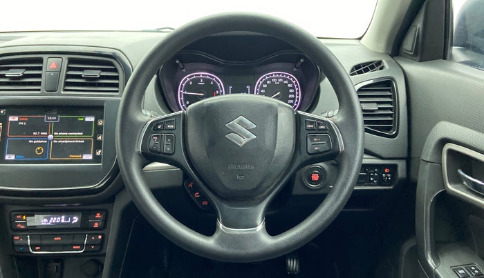 2017 Maruti Vitara Brezza ZDI PLUS DUAL TONE, Diesel, Manual, 98,251 km, Steering Wheel Close Up