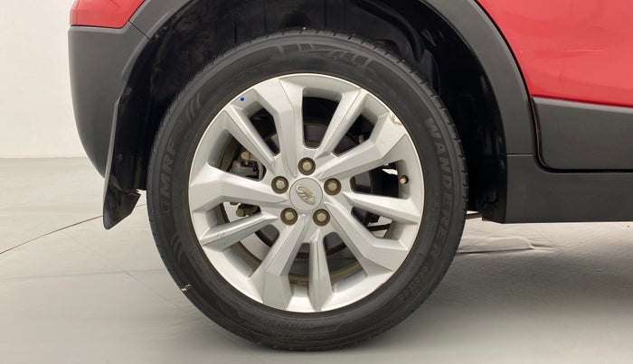 2019 Mahindra XUV300 W8 1.5 DIESEL AMT, Diesel, Automatic, 35,171 km, Right Rear Wheel