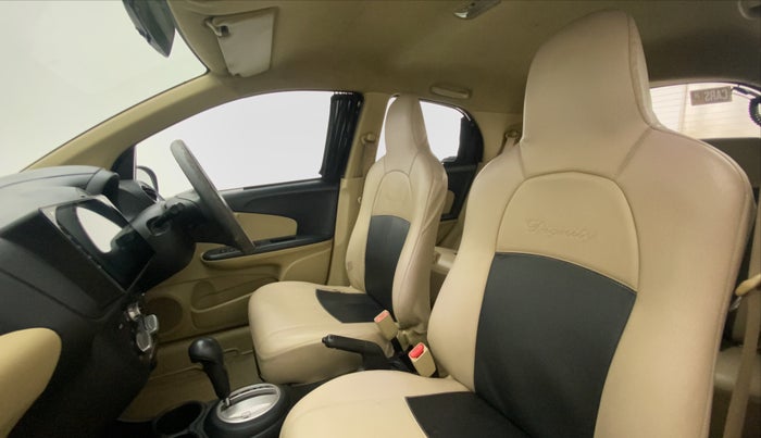 2014 Honda Brio VX AT, Petrol, Automatic, 56,489 km, Right Side Front Door Cabin