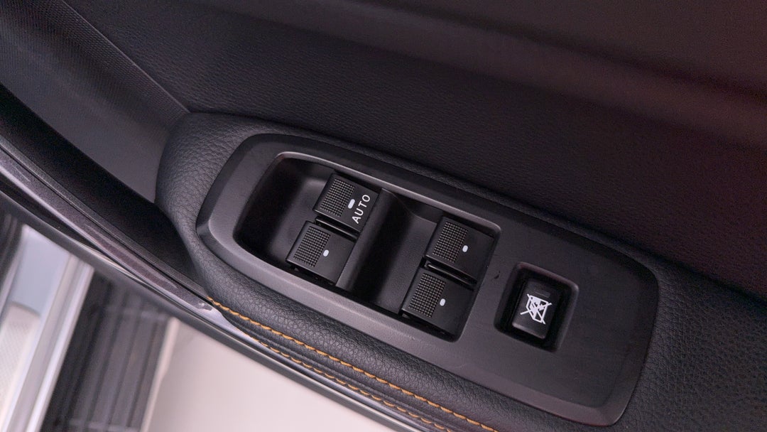 2019 Ford Ranger Wildtrak 2.0 (4x4), Automatic, 69706 km, Drivers Side Door Panel Controls