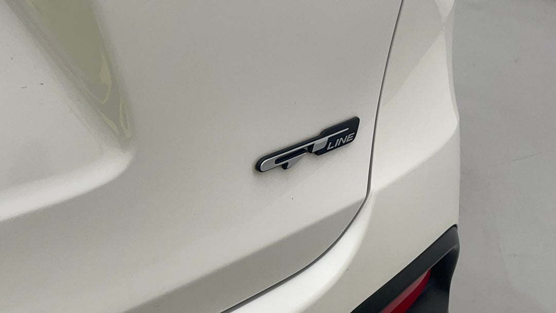 Badge (Boot Right Side)