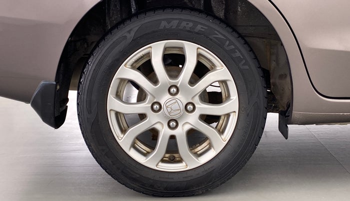 2016 Honda Amaze 1.2 VXMT I VTEC, Petrol, Manual, 32,542 km, Right Rear Wheel