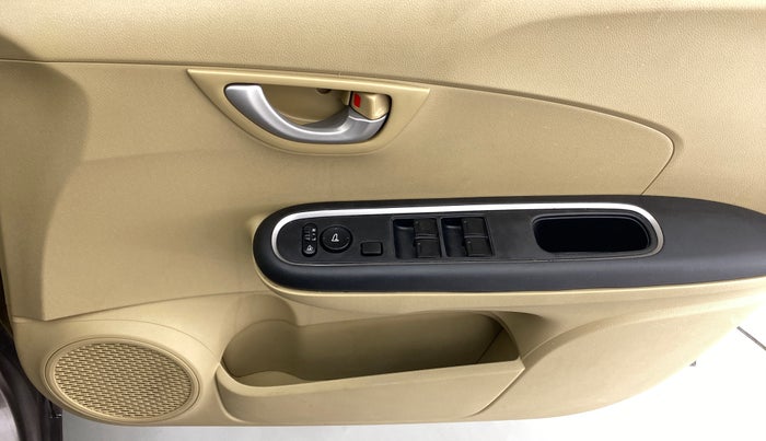 2016 Honda Amaze 1.2 VXMT I VTEC, Petrol, Manual, 32,542 km, Driver Side Door Panels Control