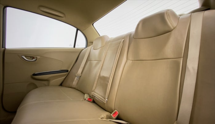 2016 Honda Amaze 1.2 VXMT I VTEC, Petrol, Manual, 32,542 km, Right Side Rear Door Cabin