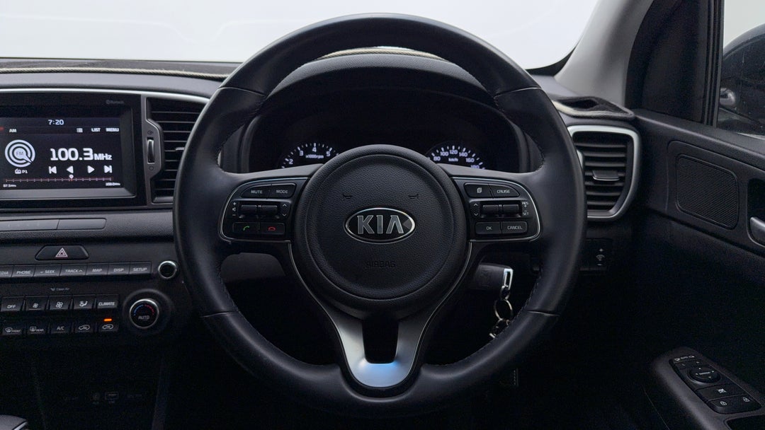 2015 Kia Sportage Sli (FWD), Automatic, 123394 km, Steering Wheel Close-up