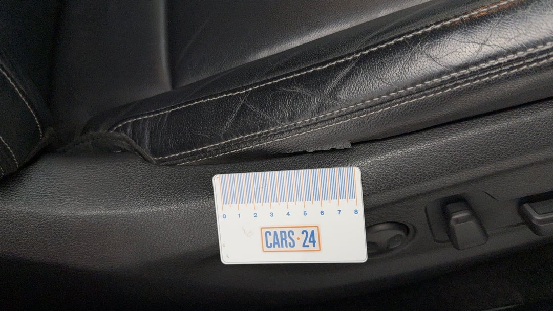 2015 Kia Sportage Sli (FWD), Automatic, 123394 km, Seats Front RHS Tear