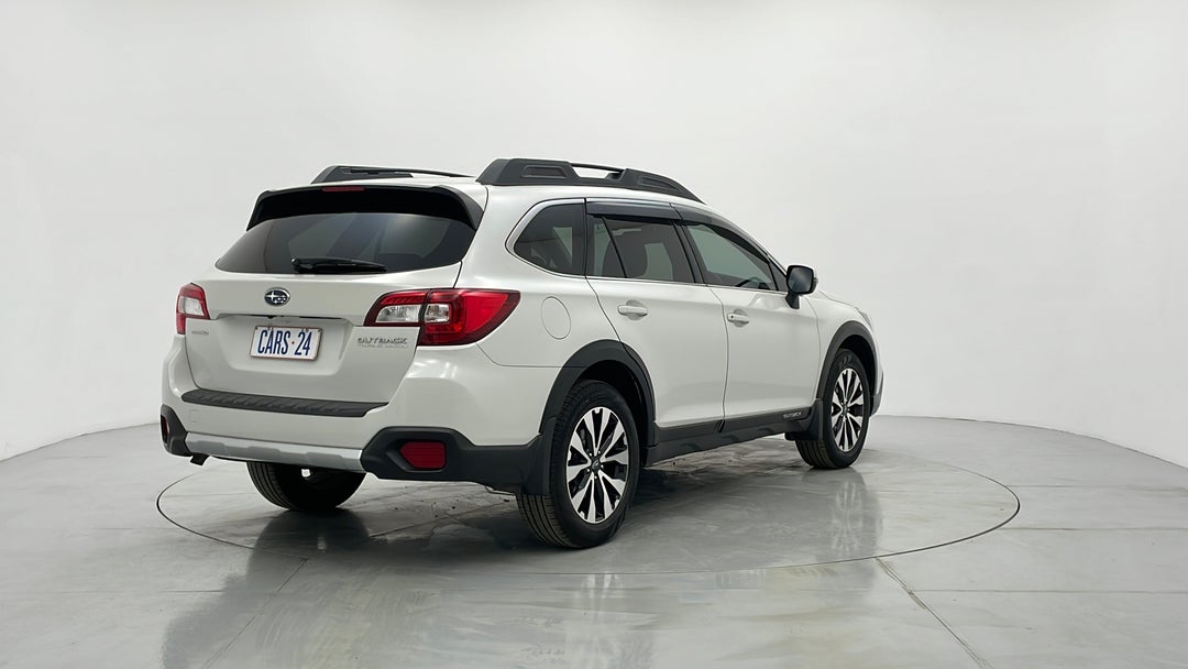 Right Back Diagonal (45- Degree) View