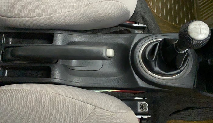 2011 Honda Jazz 1.2 L I-VTEC SELECT, Petrol, Manual, 58,014 km, Gear Lever