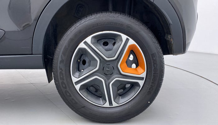 2019 Tata NEXON KRAZ AT PETROL, Petrol, Automatic, 16,445 km, Left Rear Wheel