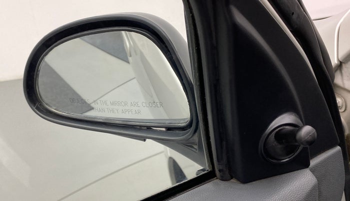 2014 Maruti Alto 800 LXI, Petrol, Manual, 19,787 km, Left rear-view mirror - Mirror movement not proper