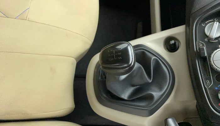 2018 Datsun Go T, Petrol, Manual, 65,622 km, Gear Lever