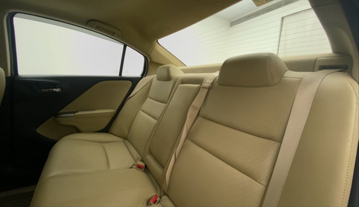 2015 Honda City 1.5L I-VTEC VX, Petrol, Manual, 61,611 km, Right Side Rear Door Cabin