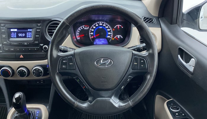 2016 Hyundai Grand i10 1.2 ASTA (O) AT, Petrol, Automatic, 73,494 km, Steering Wheel Close Up