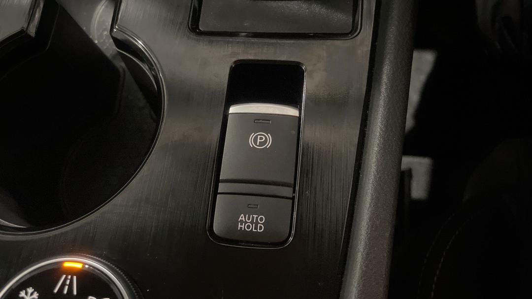 2023 Nissan X-trail St (4WD) 7 Seat, Automatic, 29989 km, Handbrake