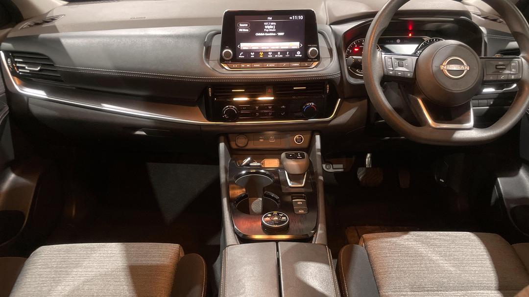 2023 Nissan X-trail St (4WD) 7 Seat, Automatic, 29989 km, Center Console