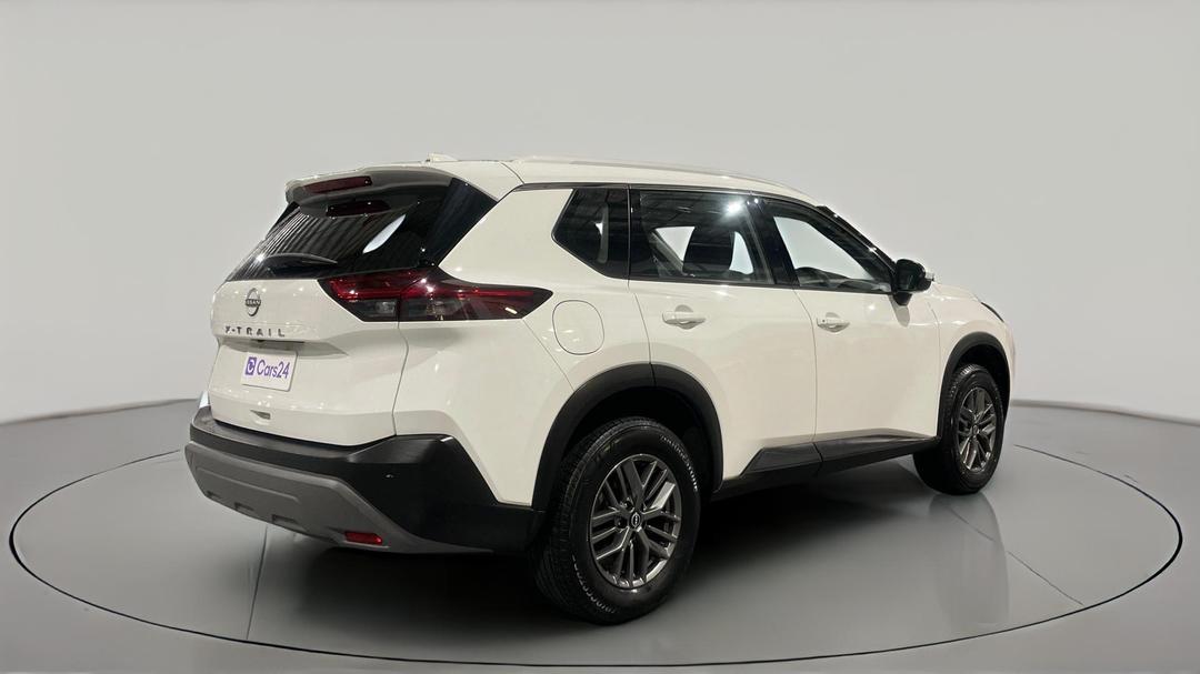 2023 Nissan X-trail St (4WD) 7 Seat, Automatic, 29989 km, Right Back Diagonal (45- Degree) View