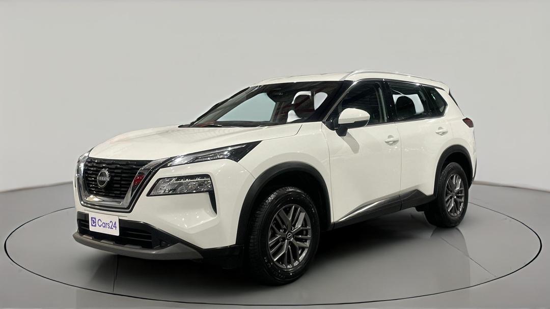 2023 Nissan X-trail St (4WD) 7 Seat, Automatic, 29989 km, Left Front Diagonal (45- Degree) View