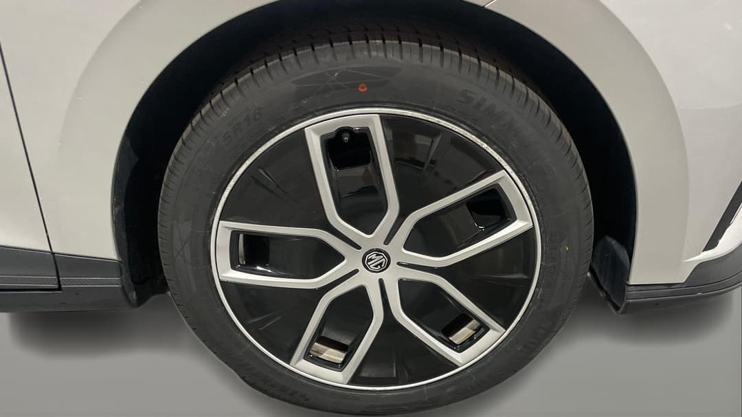 2023 MG Mg4 Essence 64, Automatic, 26453 km, Right Front Wheel