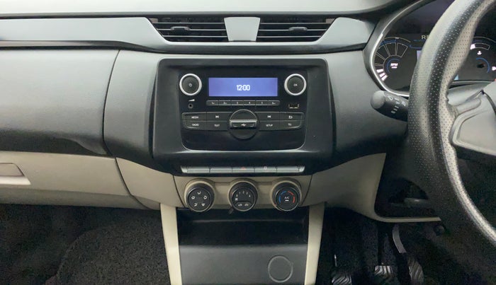 2019 Renault TRIBER RXL MT, Petrol, Manual, 49,829 km, Air Conditioner