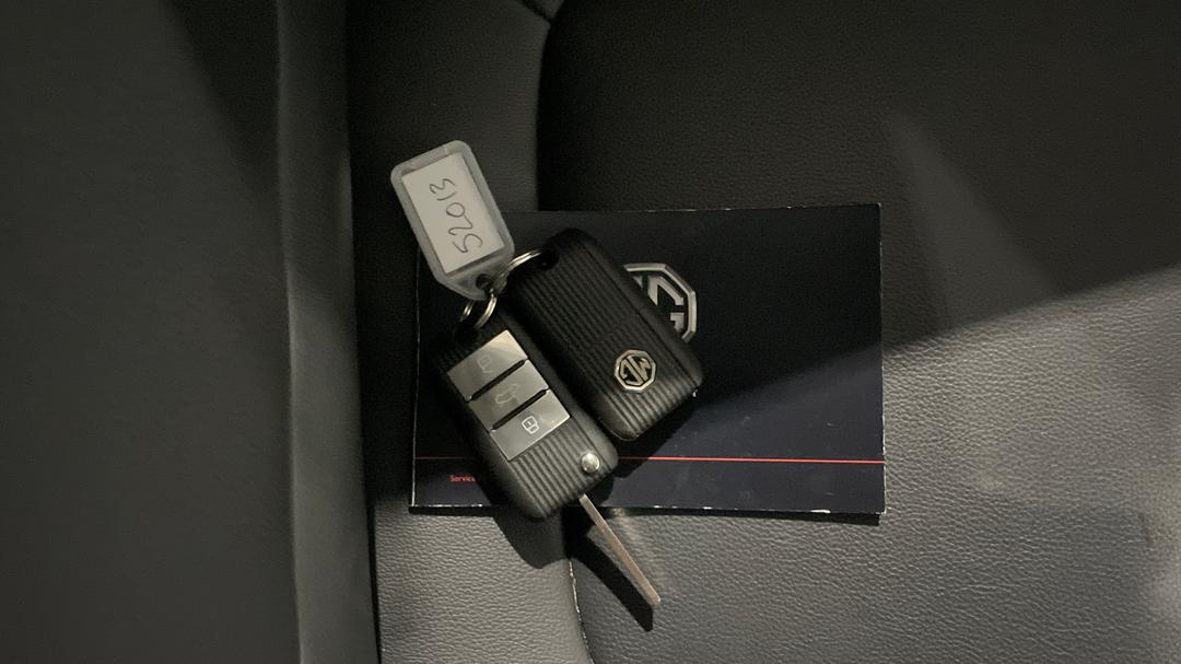 2021 MG ZS Excite, Automatic, 43241 km, Key Close-up
