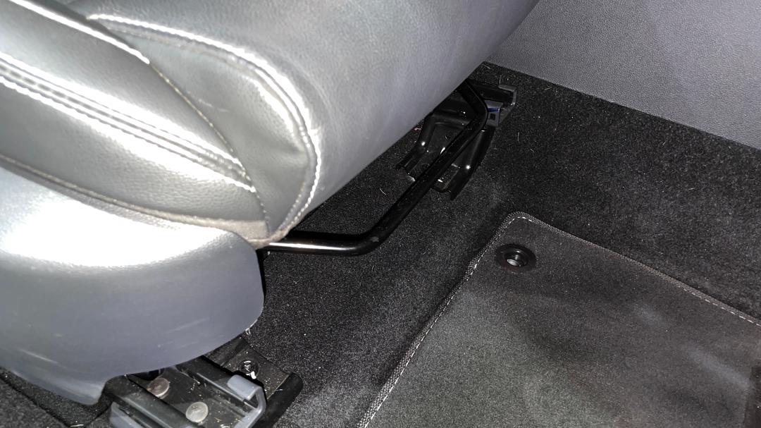 2021 MG ZS Excite, Automatic, 43241 km, Drivers Side Adjustment Panel