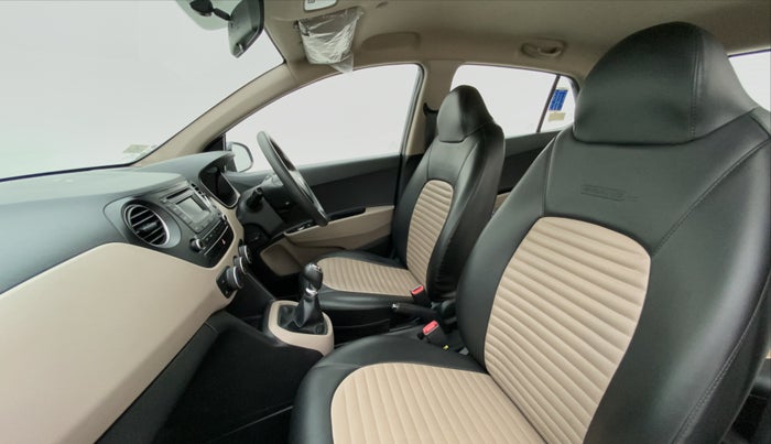 2015 Hyundai Grand i10 SPORTZ 1.2 KAPPA VTVT, Petrol, Manual, 15,490 km, Right Side Front Door Cabin