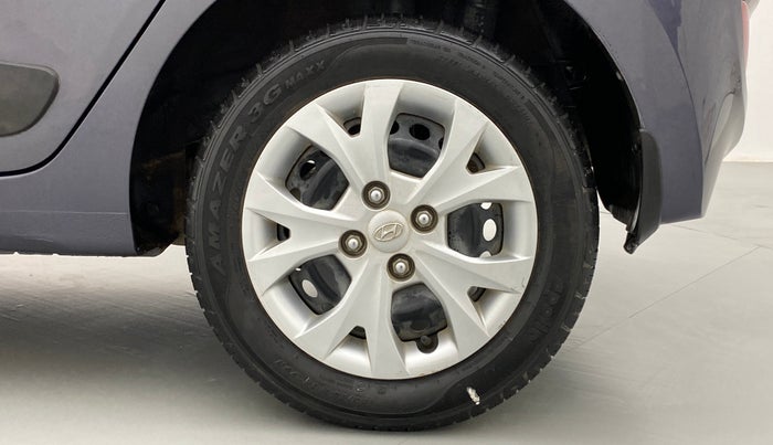 2015 Hyundai Grand i10 SPORTZ 1.2 KAPPA VTVT, Petrol, Manual, 15,490 km, Left Rear Wheel