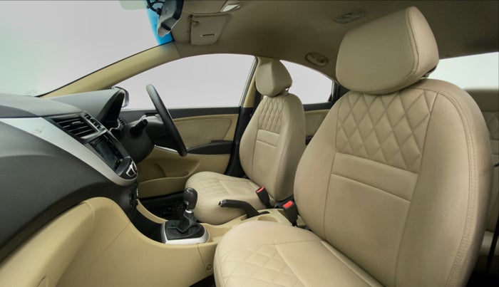 2013 Hyundai Verna FLUIDIC 1.4 CRDI, Diesel, Manual, 79,466 km, Right Side Front Door Cabin