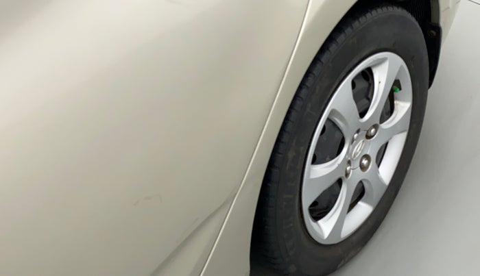 2013 Hyundai Verna FLUIDIC 1.4 CRDI, Diesel, Manual, 79,466 km, Left quarter panel - Slightly dented