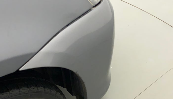2017 Toyota Etios Liva V, Petrol, Manual, 50,456 km, Front bumper - Minor scratches