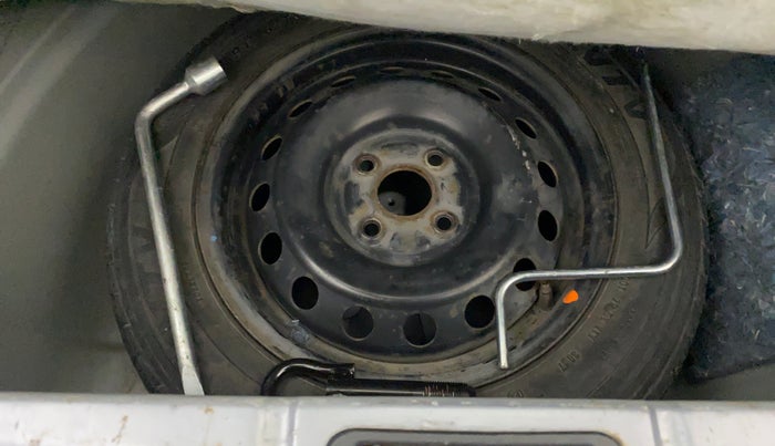 2017 Toyota Etios Liva V, Petrol, Manual, 50,456 km, Spare Tyre