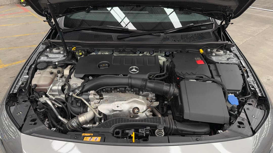 2021 Mercedes-benz A250 4matic, Automatic, 35766 km, Open Bonnet (Engine)
